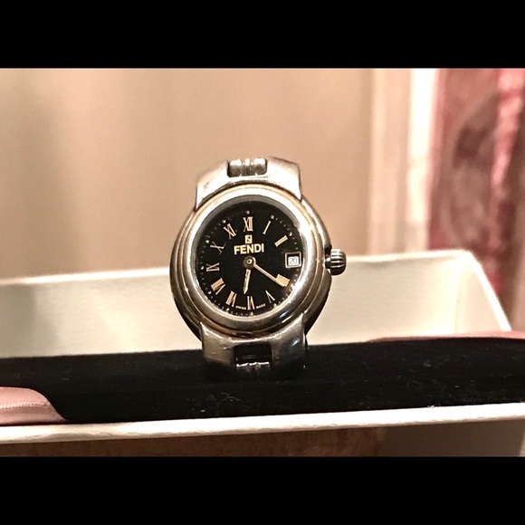 Beautiful Fendi 5ATM with serial number authentic - Picture 9 of 16